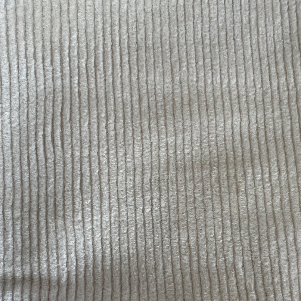 Chic SPRWMN Cropped Flare Buttercream Corduroy Leggings - Picture 4 of 5